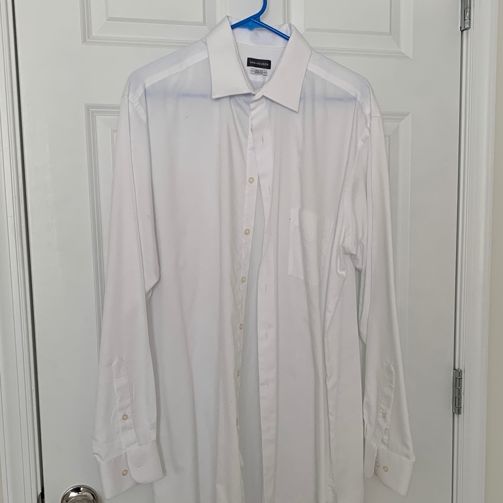 Van Heusen Classic White Dress Shirt 16 1/2 35/36